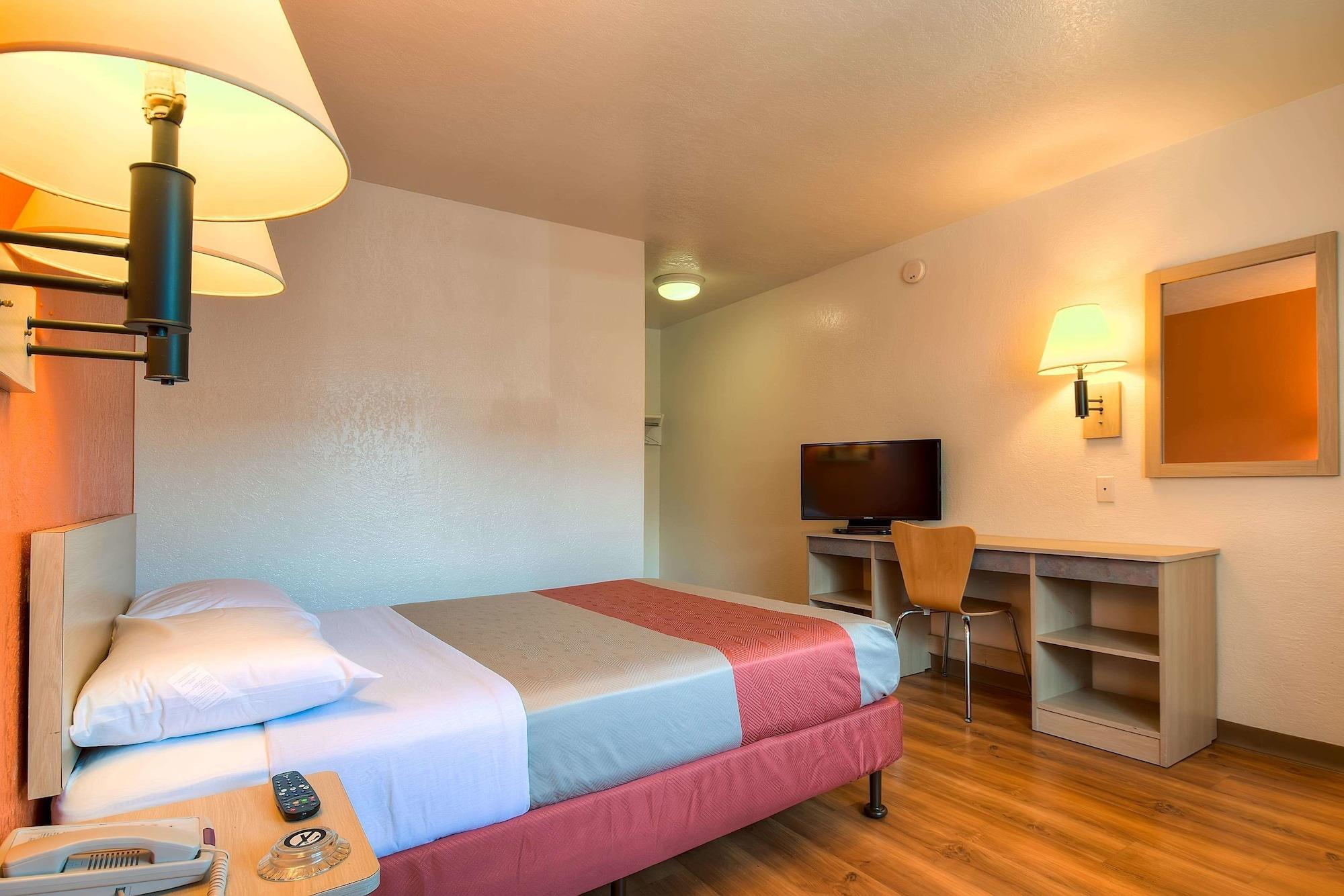Motel 6-Westminster, Ca - South - Long Beach Area Kültér fotó