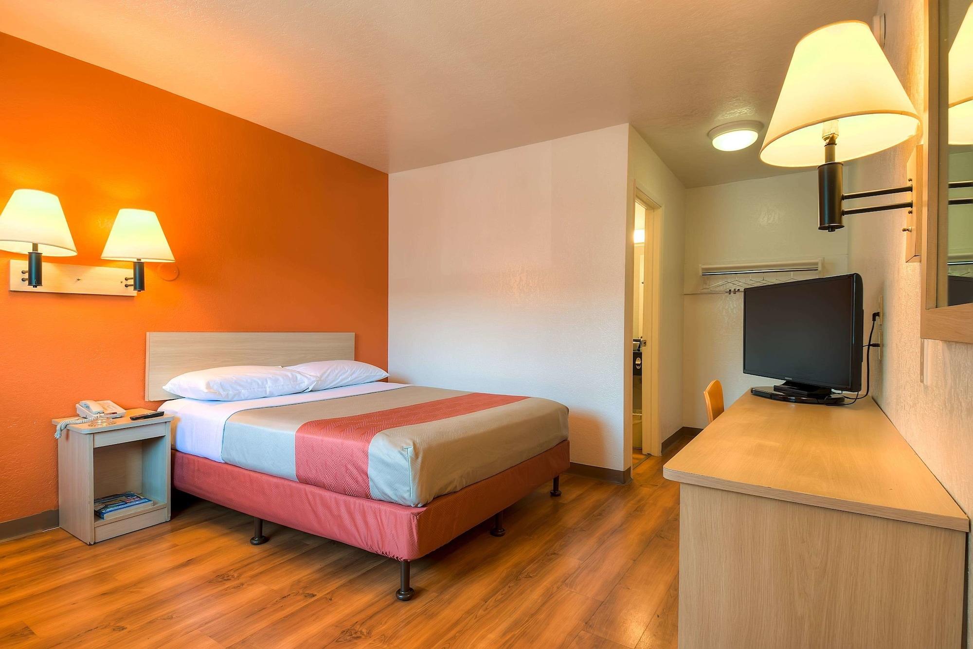 Motel 6-Westminster, Ca - South - Long Beach Area Kültér fotó
