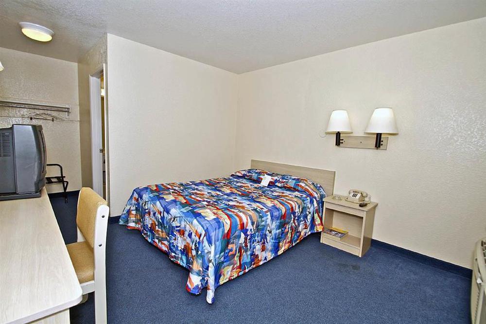 Motel 6-Westminster, Ca - South - Long Beach Area Szoba fotó